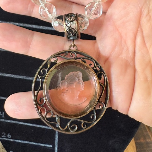 Pink Intagilo Glass Cameo Pendant with Artisan Glass Crystal Beaded Necklace - Picture 7 of 10